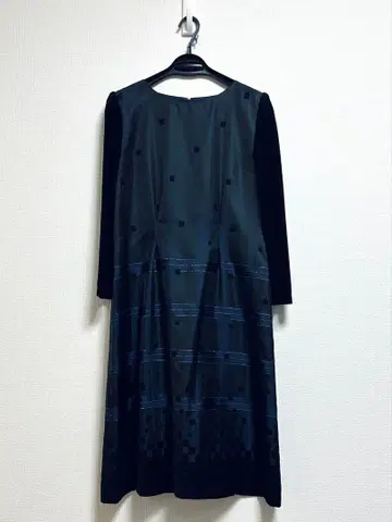 ARTISAN 긴팔 원피스 네이비 9호