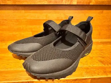 MARGARET HOWELL 벨크로 스트랩 메쉬 스니커즈 2894