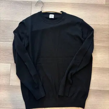 EDIFICE 100% 울 블랙 스웨터 M