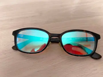 색각 보정 안경