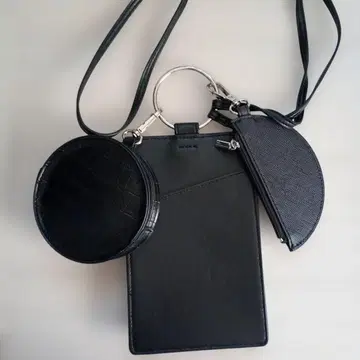 블랙 3 파우치 포함 숄더백