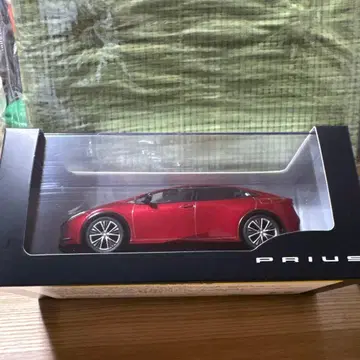 도요타 프리우스 60 미니카 1/30 스케일 에모셔널 레드 II