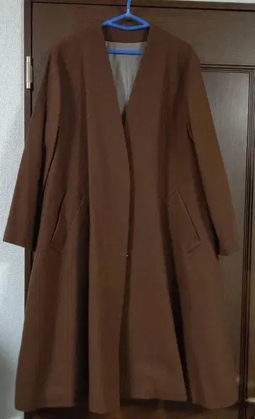 JOURNAL STANDARD V넥 플레어 라이트 코트