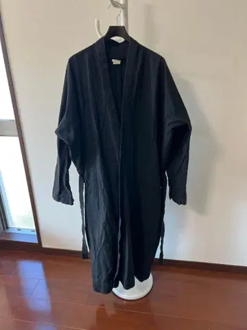 JAN JAN VAN ESSCHE 블랙 롱 코트