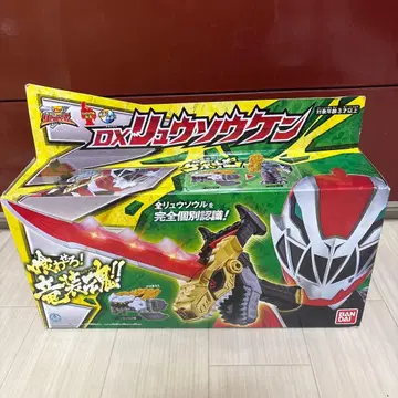 상자 상태 깨끗합니다. 내용물 깨끗합니다. DX 류소우켄