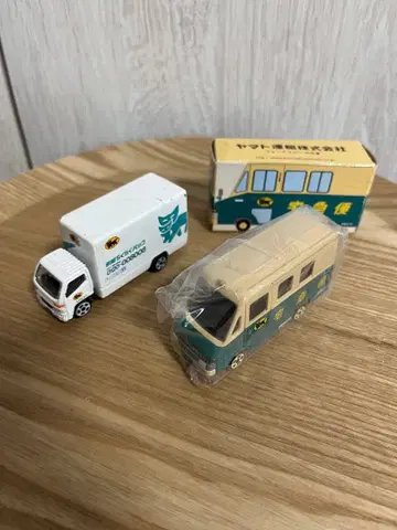 야마토 운수 미니카 2대 세트 박스 포함