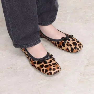 새상품급 레오파드 무늬 플랫슈즈 리본 포함
