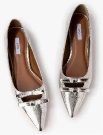 이볼 소프트 더블 리본 포인티드 펌프스 실버 미사용 새상품