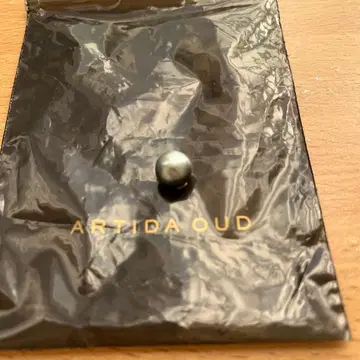 ARTIDA OUD 그레이 진주 귀걸이 포수