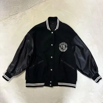 에모다 EMODA / 자수 바시티 자켓 블랙