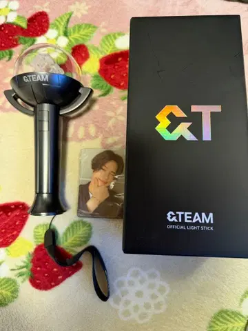 &team andteam 응원봉 트레이딩 카드 포함