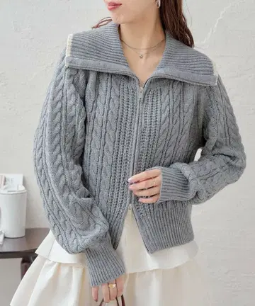 [ 미사용 ] Chico 더블 지퍼 케이블 옷깃 루즈 니트