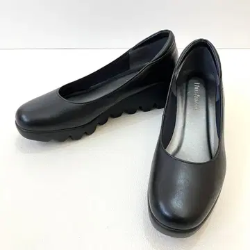 새상품급 힐즈아베뉴 웨이브 밑창 컴포트 슈즈 블랙 23cm