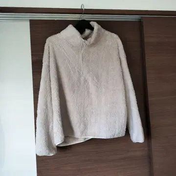 베이지 플리스 하프 지퍼 자켓