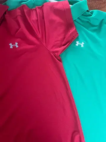 언더 아머 피케 셔츠 레드 그린