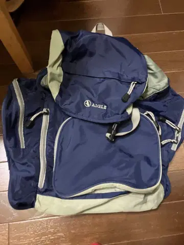 AIGLE 백팩 네이비