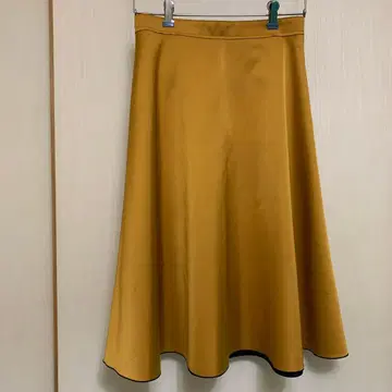 플레어 스커트, 머스타드