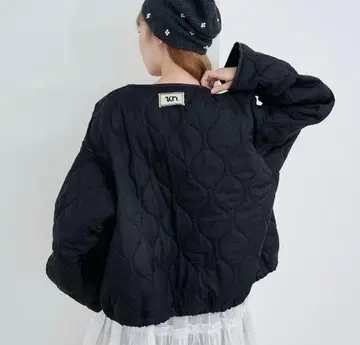 Kastane 리버서블 퀼팅 미들 자켓 블랙