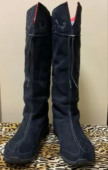 PUMA 스웨이드 롱 부츠