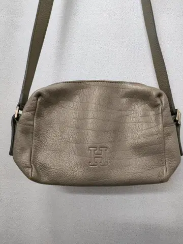 히로후 실버 그레이 가죽 숄더백