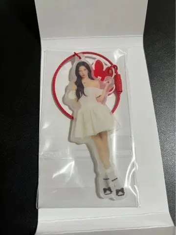 BABYMONSTER LOVE MONSTERS 사진 참 루카