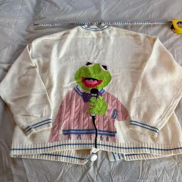 ZARA Disney 콜라보 커밋 더 프로그 가디건 약 M 사이즈