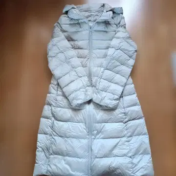 울트라 라이트 다운 후드 부착 롱 자켓