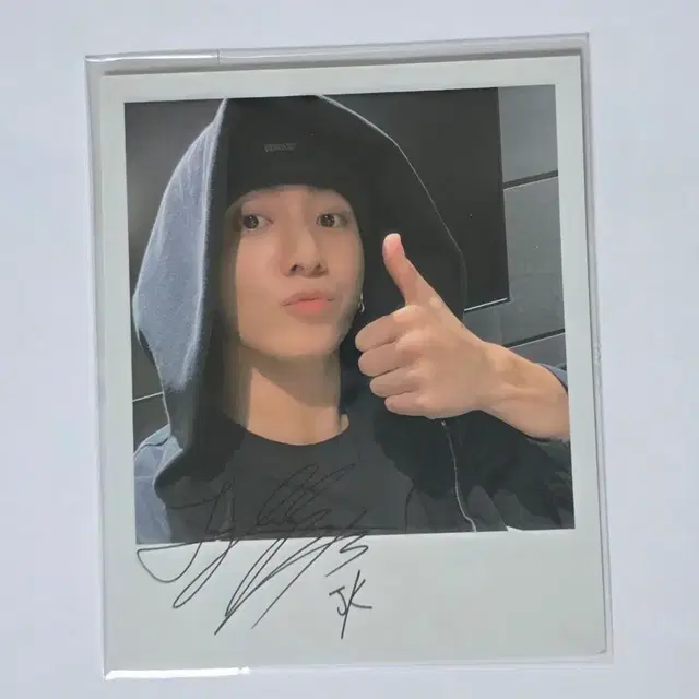 급처)아이엠스틸폴라 친필 정국포카양도 방탄소년단 뷔지민정국슈가진남준제이홉