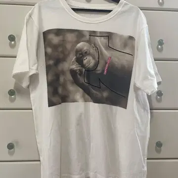 FEELCYCLE DIFFERENTLY 오랑우탄 티셔츠