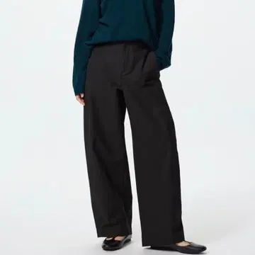 유니클로 저지 배럴 레그 팬츠