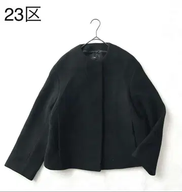 새상품급 23구 노카라 숏코트 블랙 36 S 사이즈