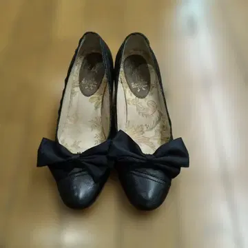 키다리 아저씨 리본 하이힐