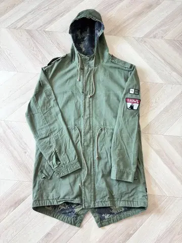 TCSS 모즈 코트 The Critical Slide Society