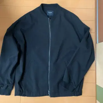 BEAMS HEART 블랙 점퍼 L 사이즈