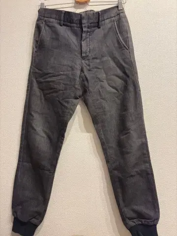 [ 명작 ] lideal 리데알 Pen+ 데님풍 스웨트 팬츠