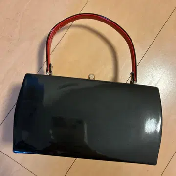 블랙 핸드백 일본 의류