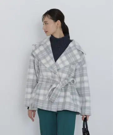 샤기 벨트 숏코트 화이트 그레이 체크 벨트 새상품급 퓨어