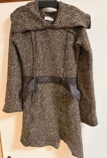 [ 가격 인하 가능 ] LAGUA GEM 미니 원피스 니트 원피스