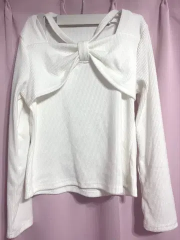 히메 스타일 리본 포함 화이트 긴팔 니트