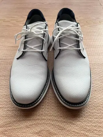 FJ 화이트 골프화 스파이크리스