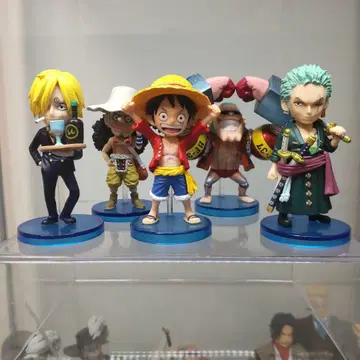 월드 컬렉터블 피규어 밀짚모자 일당 신세계 의상 세트