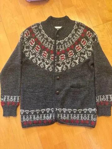 White Mountaineering 니트 가디건