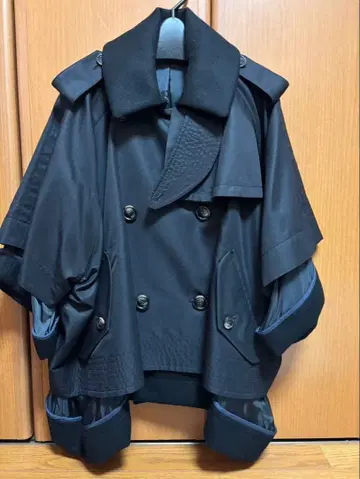 sacai 레이어드 트렌치 숏코트 블랙 (네이비 계열) 사이즈 4