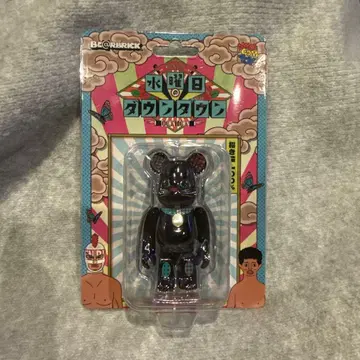 새상품 베어브릭 수요일의 다운타운 마네키네코 100% BE@RBRICK