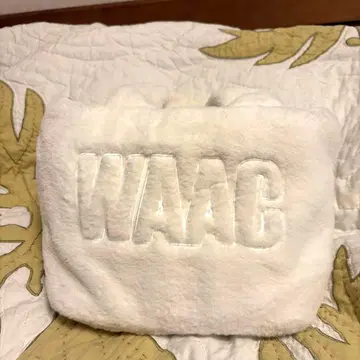 WAAC 화이트 토트백 고양이 자수 포함