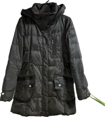 Calvin Klein Jeans 블랙 다운 자켓