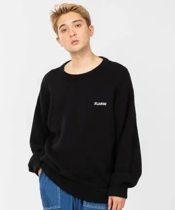 XLARGE 블랙 크루넥 스웨터 XL 사이즈