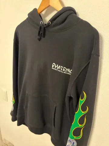 Phatrank 핏불 콜라보 후드티 하라카와 쿄헤이