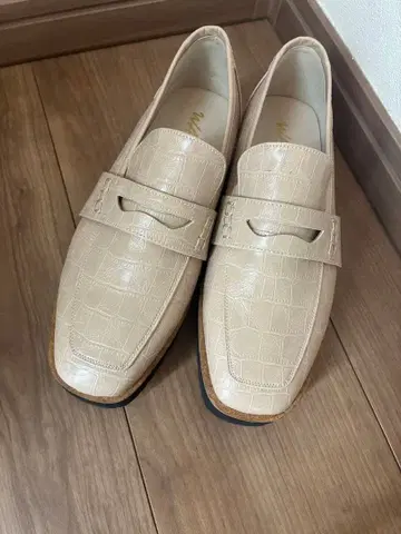 오리엔탈 트래픽 통굽 로퍼