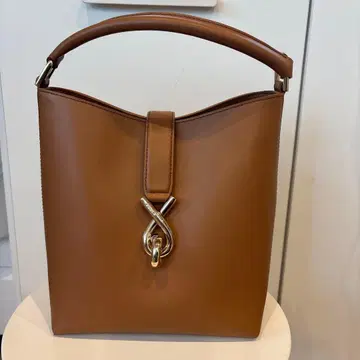 컨디션 최상 훌라 FURLA 핸드백 숄더 스트랩 포함